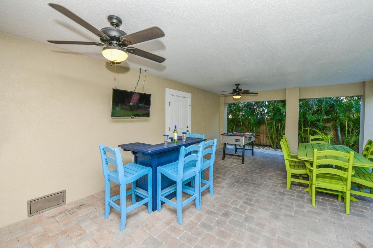 Nautical Tides Villa Bradenton Beach Exterior photo