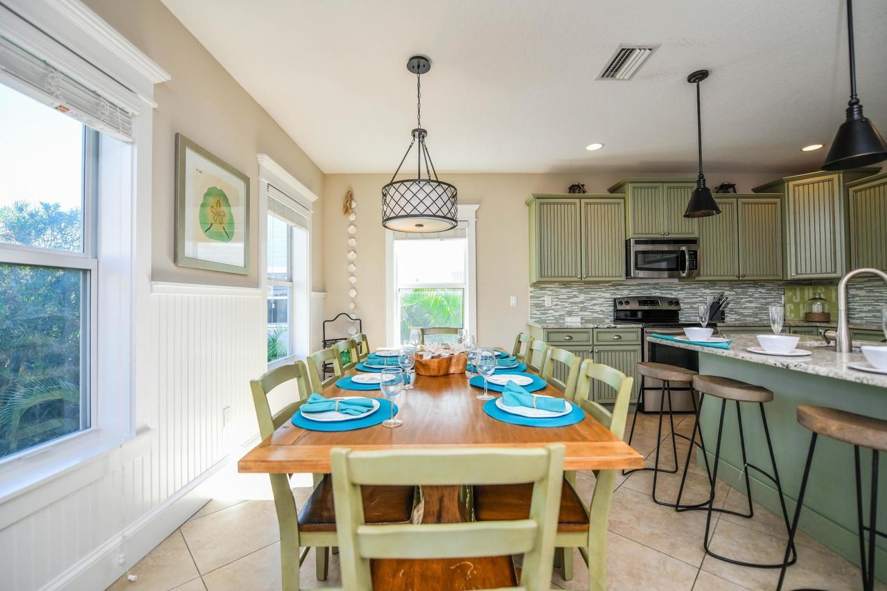 Nautical Tides Villa Bradenton Beach Exterior photo